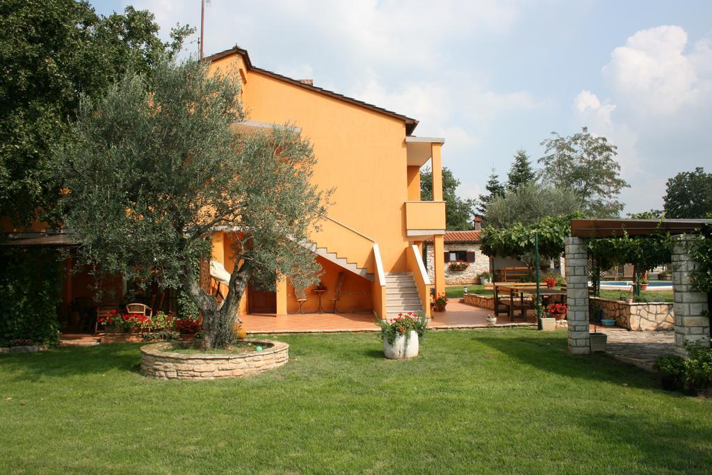 Sossa Apartments Umag Luaran gambar