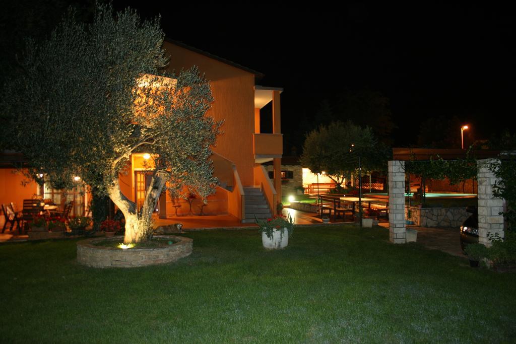 Sossa Apartments Umag Luaran gambar